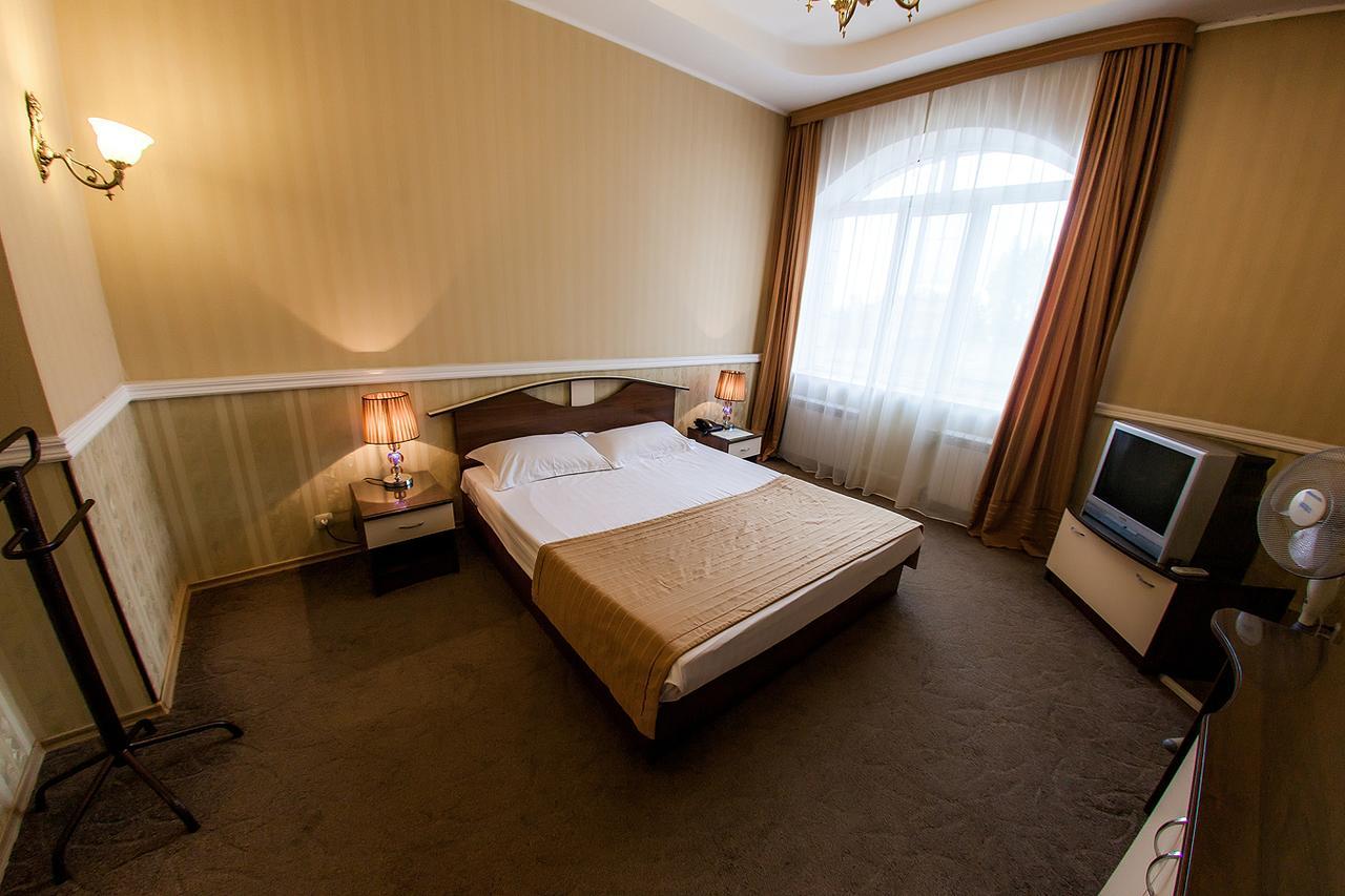 Hotel Edem Karagandi Kültér fotó