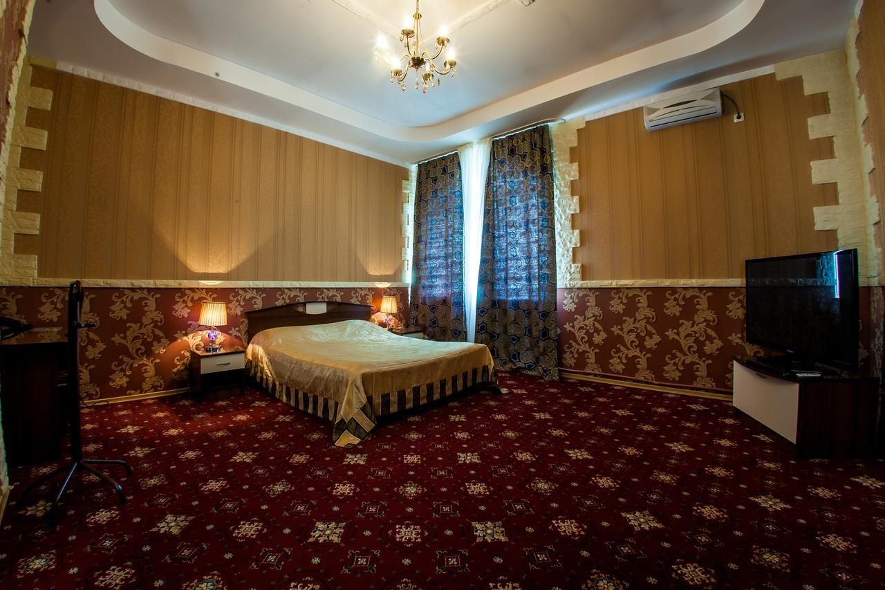 Hotel Edem Karagandi Kültér fotó