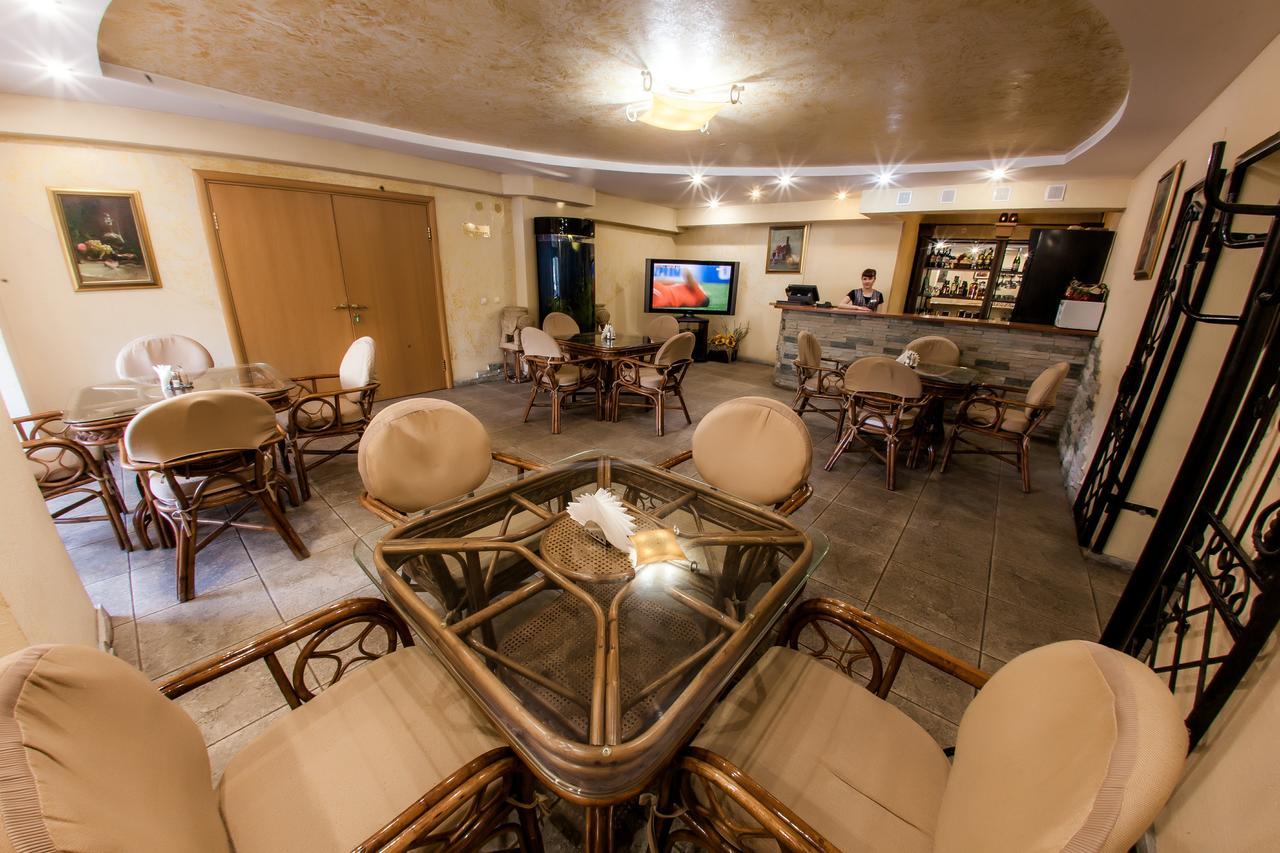 Hotel Edem Karagandi Kültér fotó
