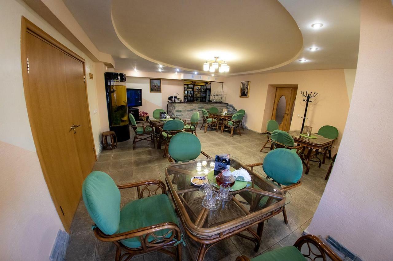 Hotel Edem Karagandi Kültér fotó